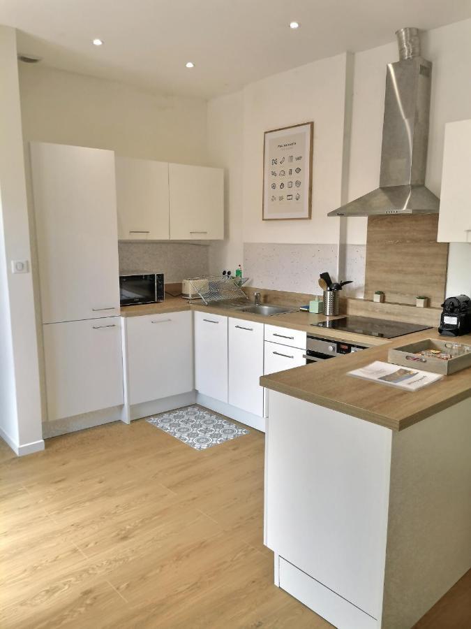 Le Beau Lieu # Hyper Centre # Proche Des Quais Apartment Коняк Екстериор снимка